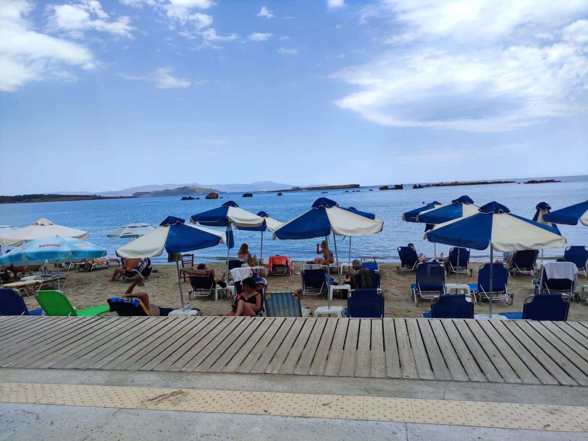Steps From The Beach Aprt Χανιά Δωμάτιο φωτογραφία